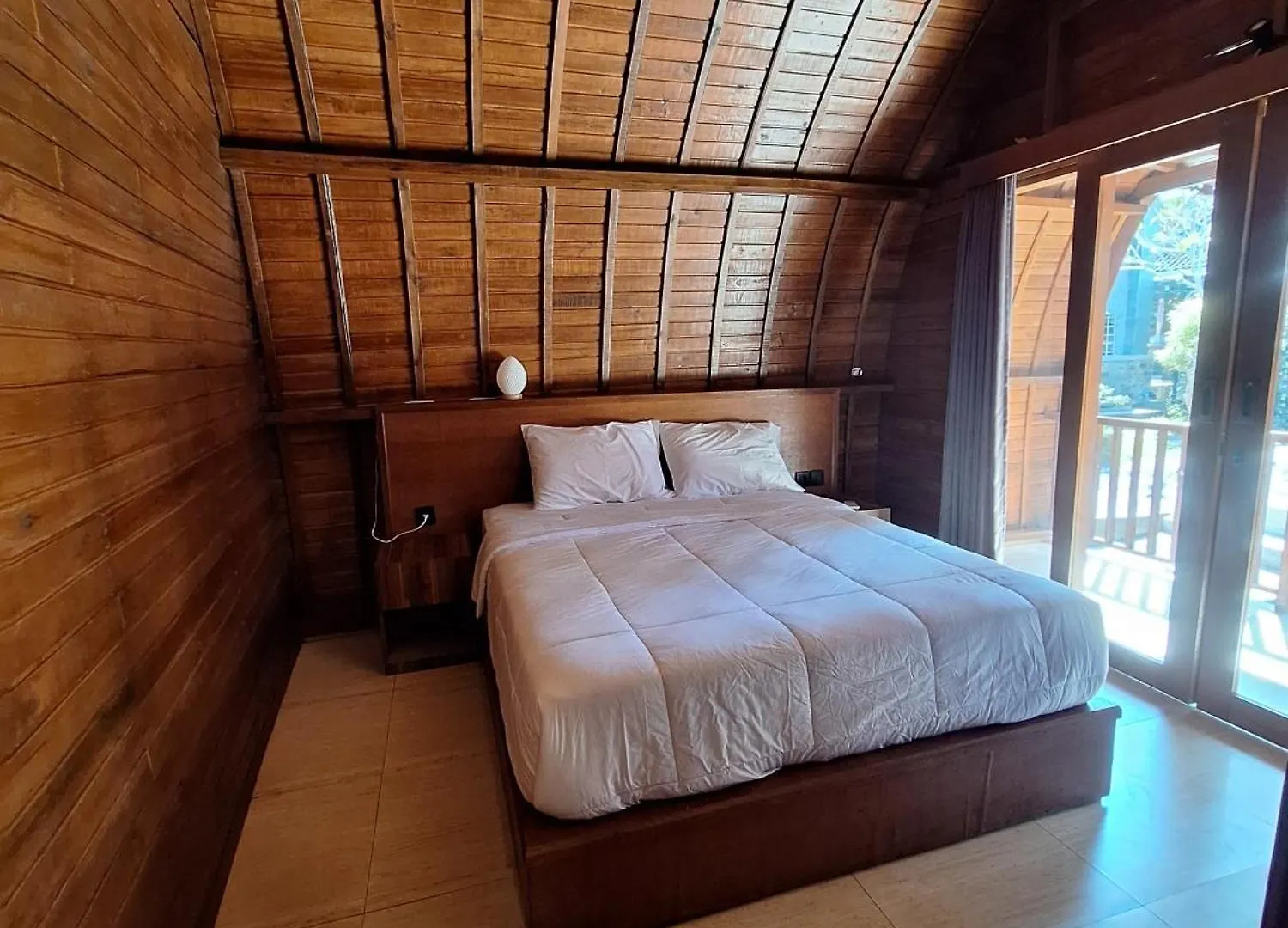 Kubu Telaga Guest House Ungasan  Homestay Ungasan (Bali)